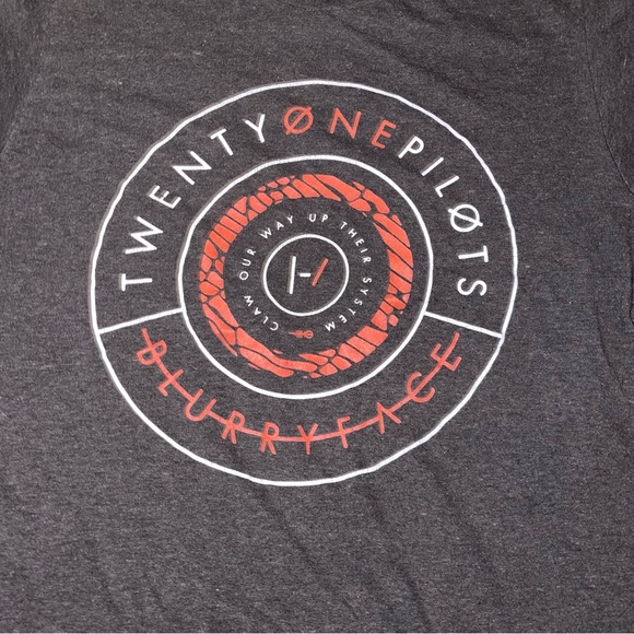 21 Pilots Official Concert T-shirt: Blurryface Graphic Tee: Adult Unisex Small - Picture 2 of 2
